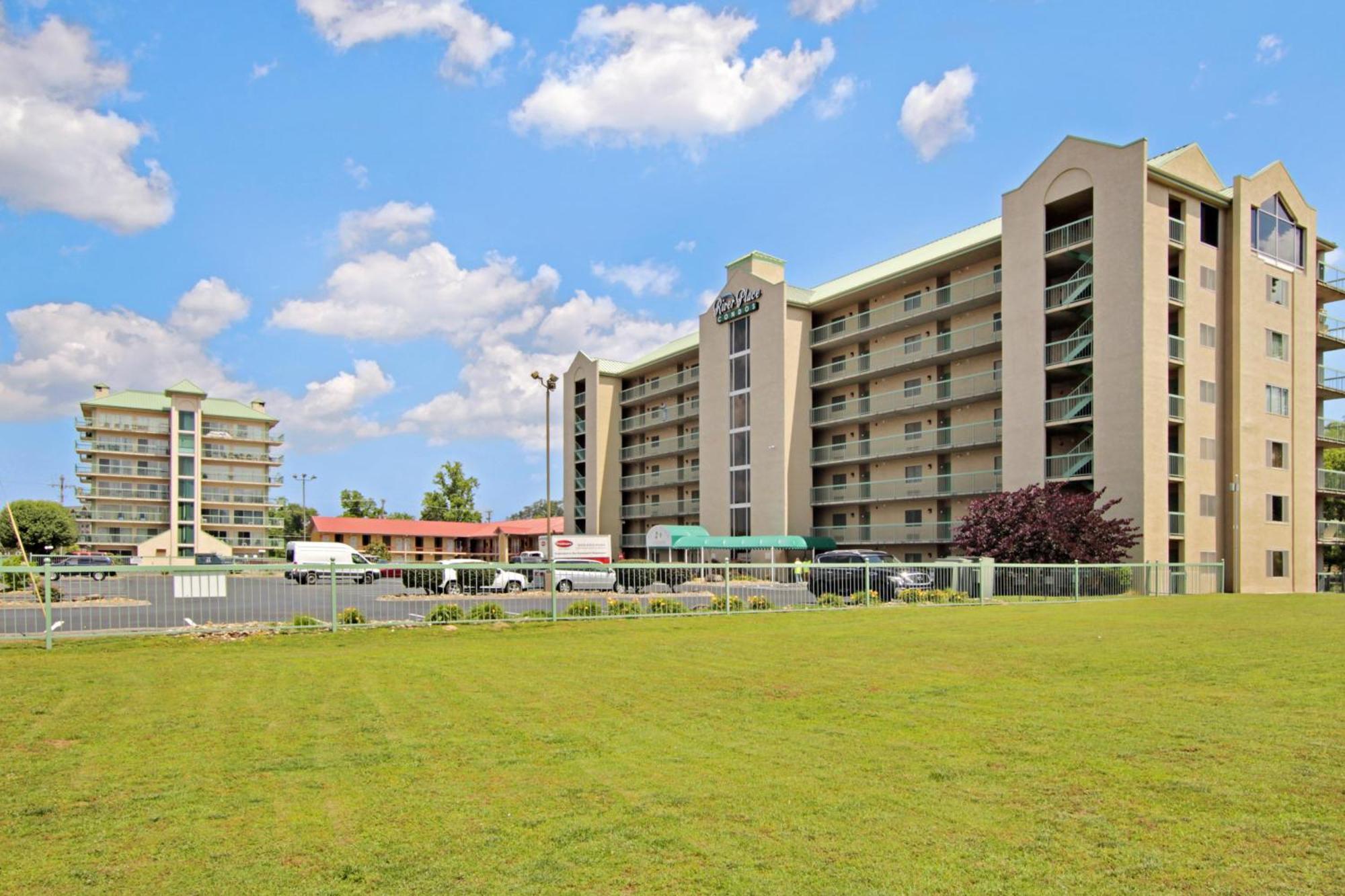 River Place Condos #111 3Bd Pigeon Forge Exterior photo